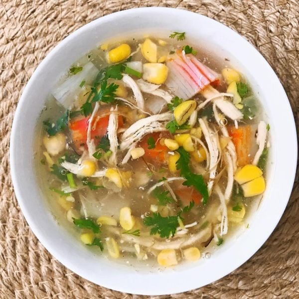 Giảm cân bằng ức gà nấu súp
