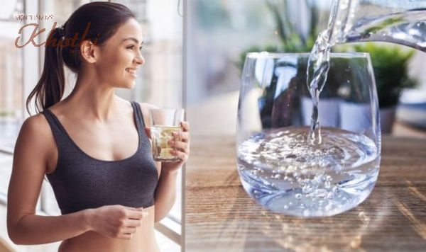 Giảm cân hiệu quả nhờ cung cấp đủ lượng nước hàng ngày