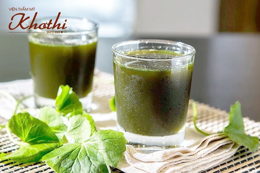 Detox cơ thể mỗi ngày với rau má tươi nguyên chất
