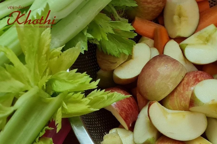 Kết hợp cần tây và táo, tuyệt chiêu giúp đánh bay mỡ thừa
