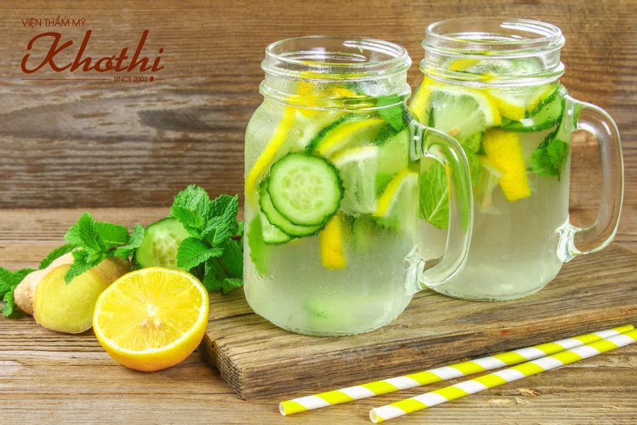 Giảm mỡ bụng nhanh chóng với nước detox dưa chuột, chanh và bạc hà