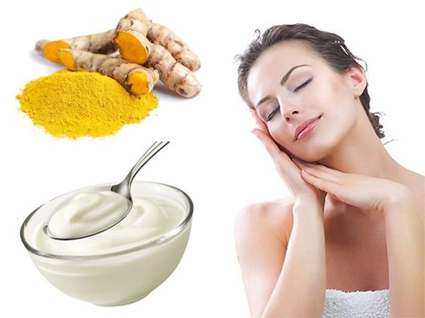 Kết hợp sữa chua và tinh bột nghệ giảm cân tại nhà