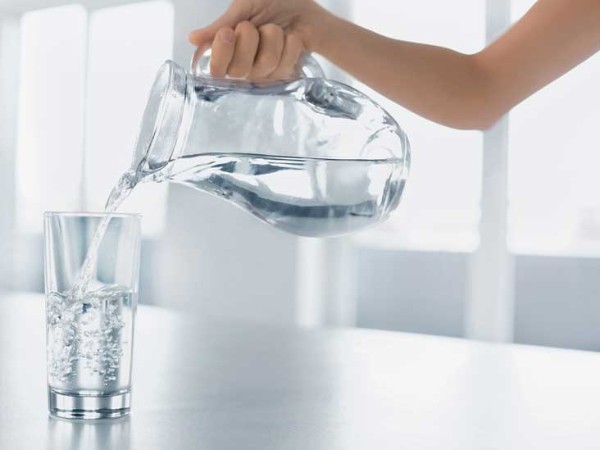 Uống nước nhiều giúp giảm cân