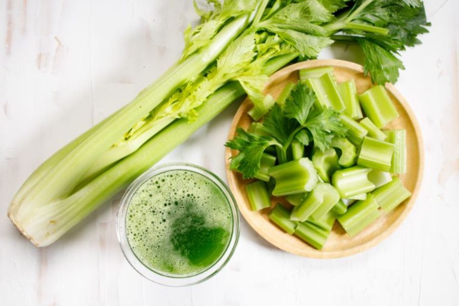 Giảm cân bằng cần tây