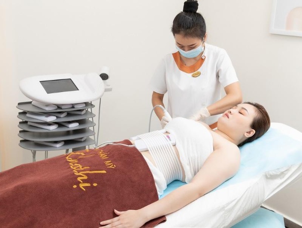 Giảm mỡ vai tối ưu với phác đồ điều trị riêng biệt