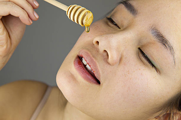 không nên sử dụng mặt nạ mật ong trị nám quá thường xuyên