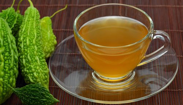 Không nên sử dụng mướp đắng và trà xanh liên tục mỗi ngày để tránh gây ảnh hưởng đến dạ dày