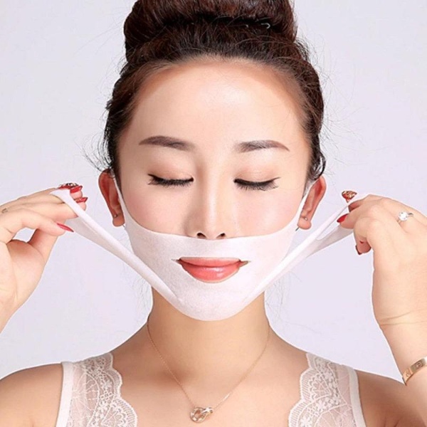 Mặt nạ vline giúp định hình khuôn cằm