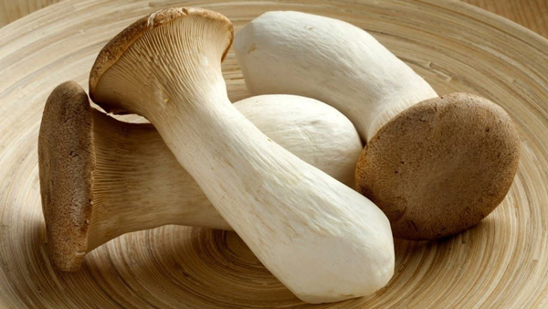 Nấm đùi gà giúp giảm cân
