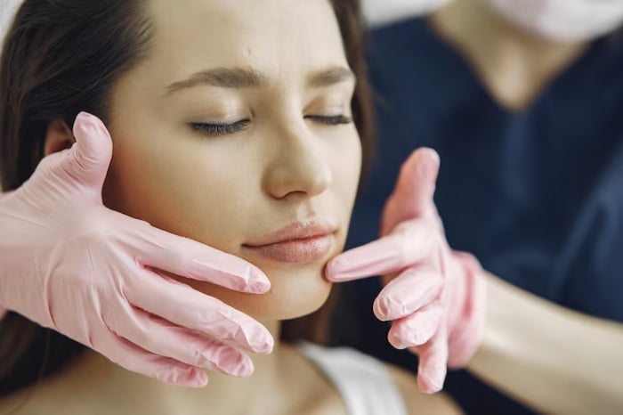 Nạo vét filler thường được áp dụng khi tiêm Hyaluronidase không mang lại hiệu quả.