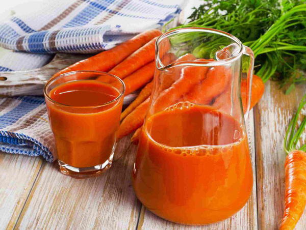 Nước ép cà rốt bí đao