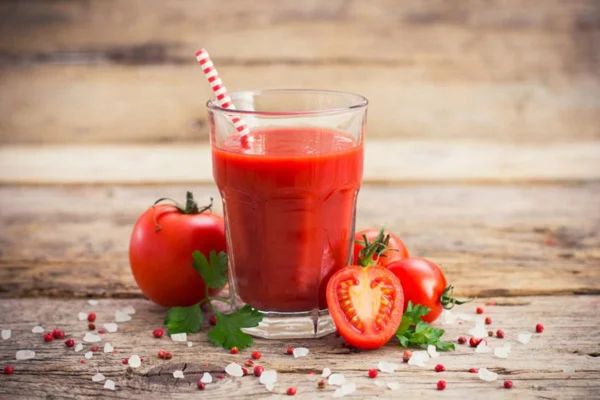 Nước ép cà chua còn có tác dụng làm đẹp da nước ép cà chua giảm cân