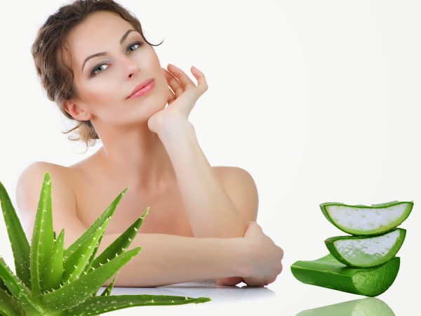 Chống lão hóa da bằng nha đam nguyên chất