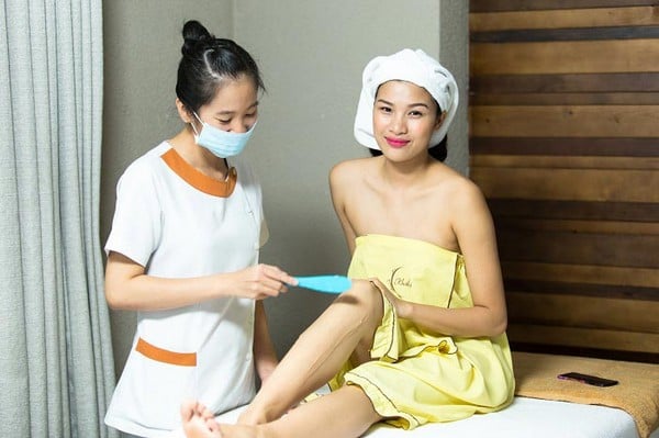 Bôi gel chuyên dụng hỗ trợ triệt lông Bôi gel chuyên dụng hỗ trợ triệt lông