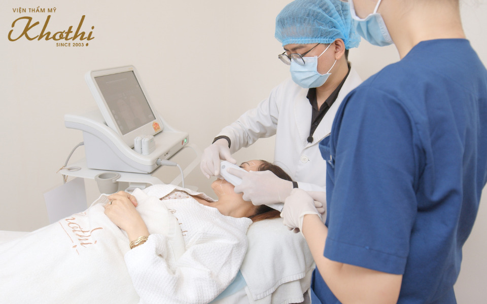 ultherapy khơ thị