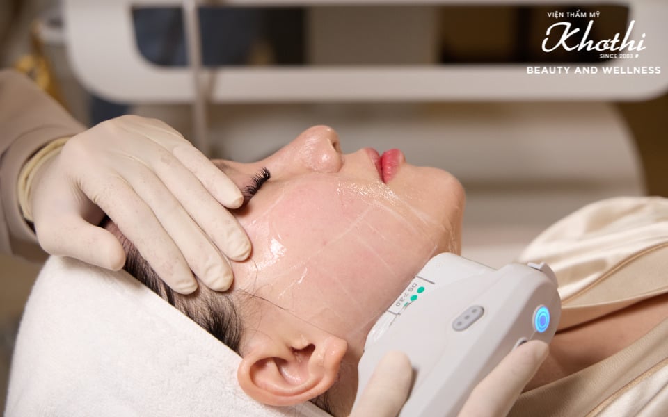 ultherapy khơ thị