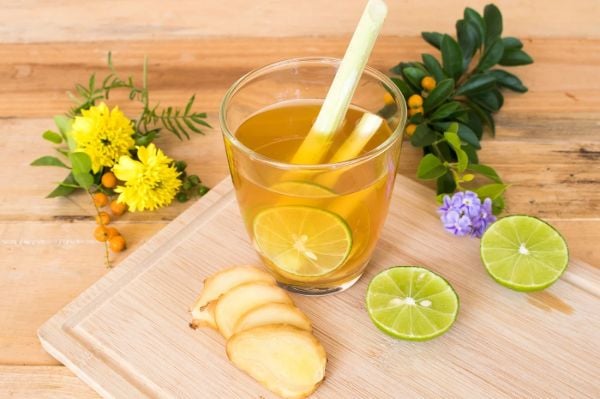 Trà chanh và gừng có tác dụng ngăn ngừa mỡ tích tụ và làm đẹp da