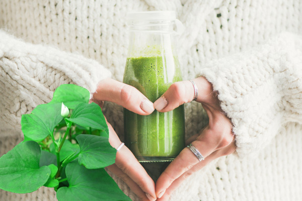 Uống nước diếp cá giảm cân