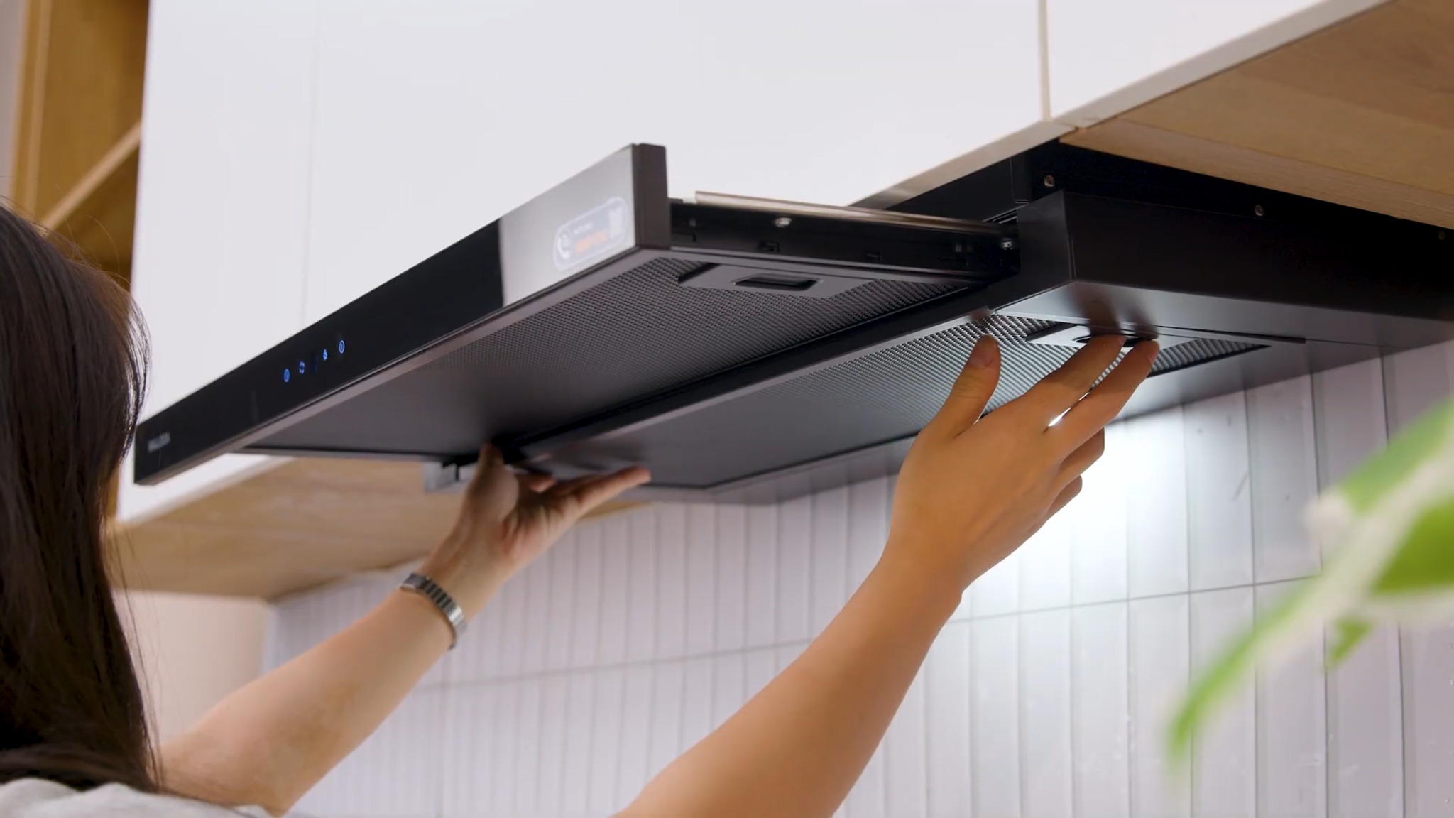 Lưới lọc nhôm bền bỉ – Dễ vệ sinh, duy trì hiệu quả hút mùi