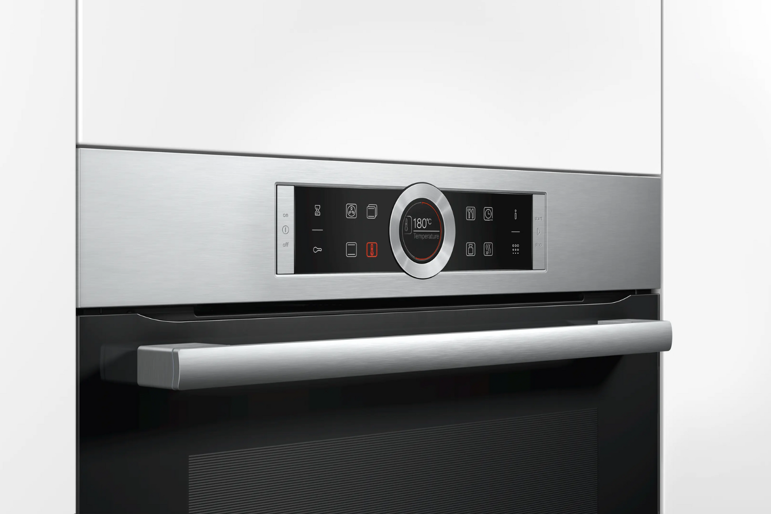 Lò nướng Bosch HBG673BS1F Serie 8 được trang bị hàng loạt tiện ích thông minh