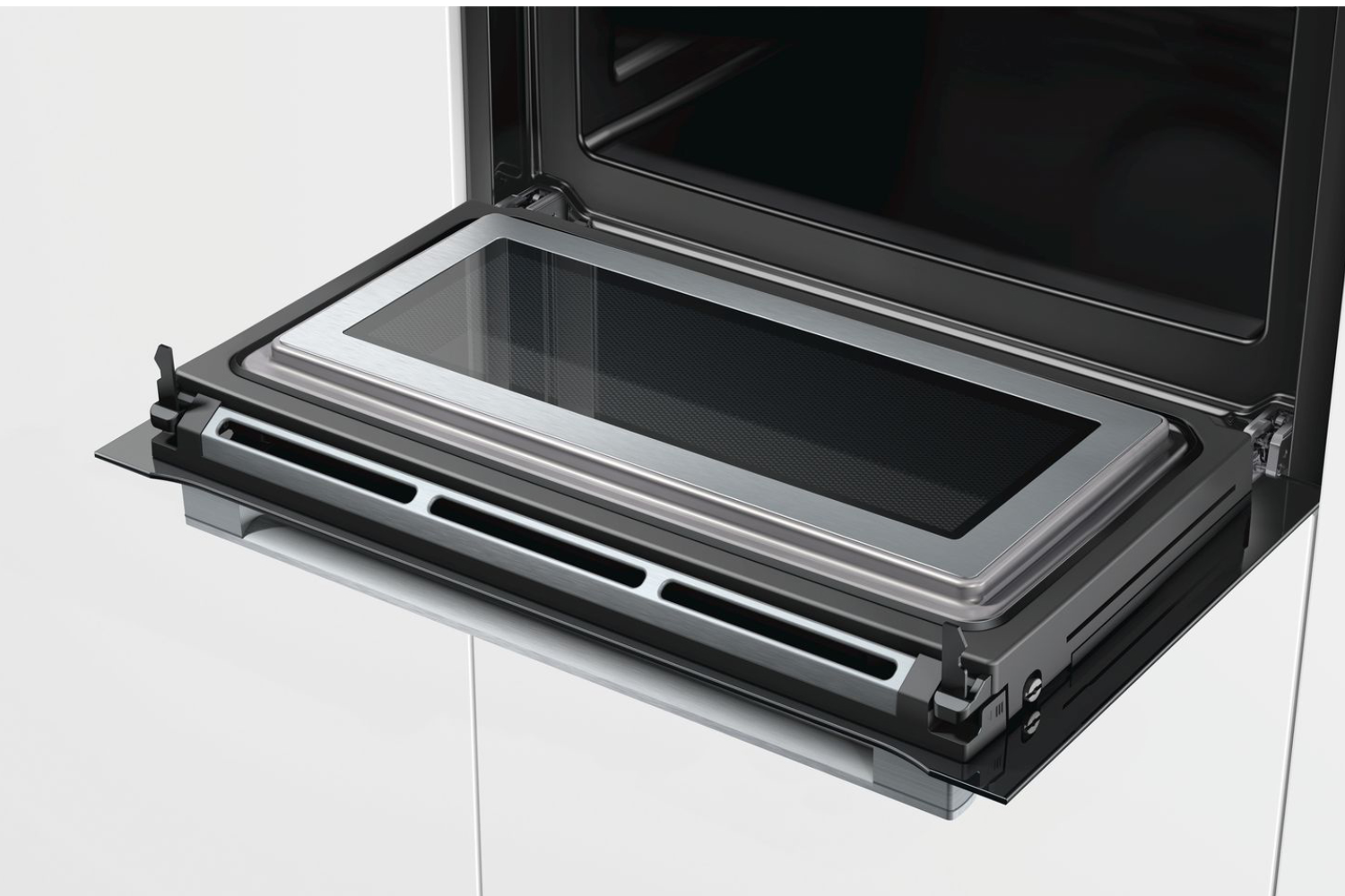 Cửa bản lề được thiết kế đặc biệt với chức năng đóng mở giảm chấn