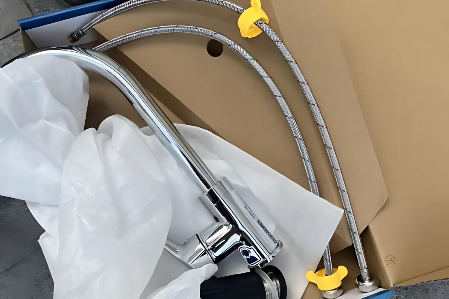 voi-voi-2-duong-nong-lanh-giup-tang-hieu-qua-rua