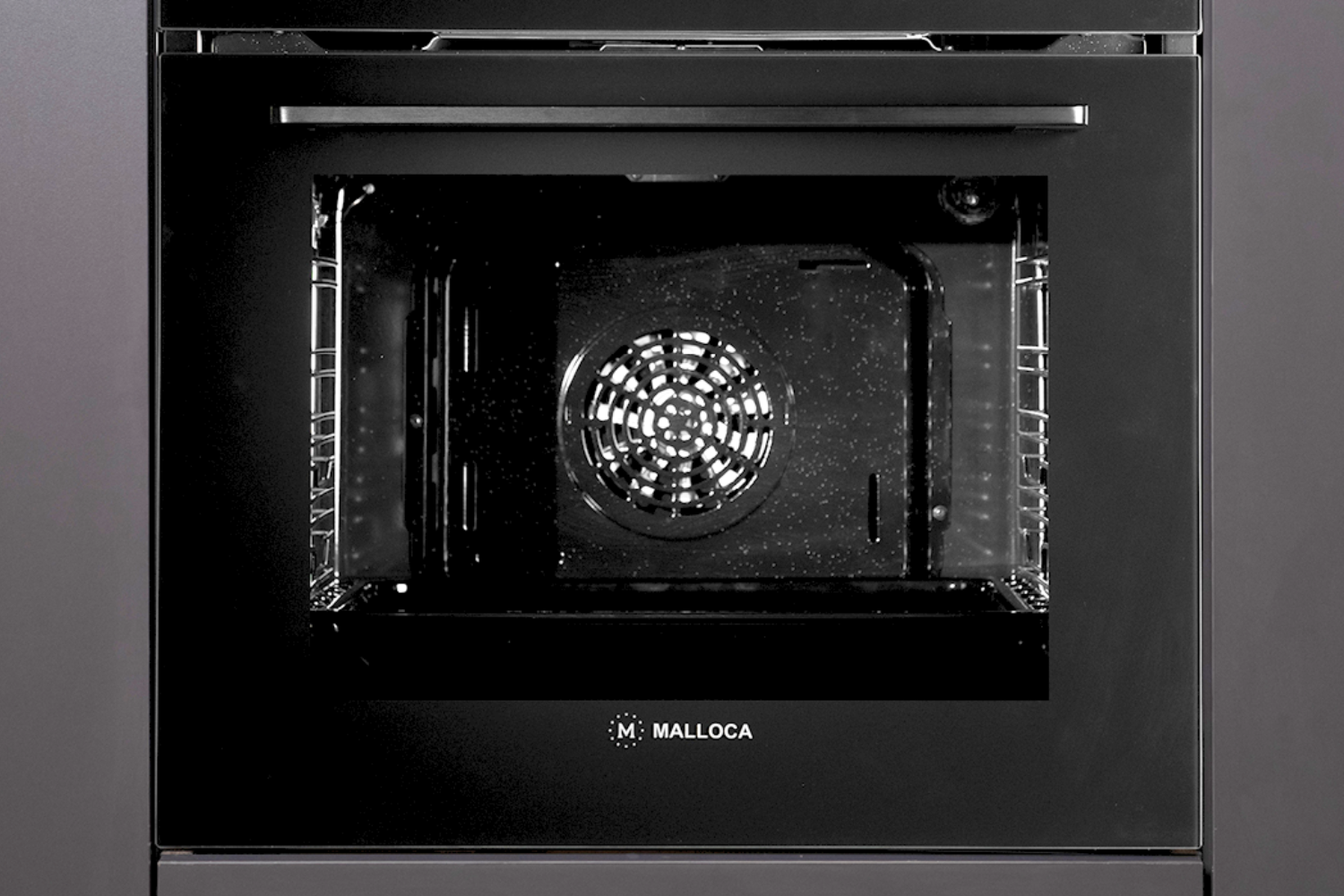 Lò nướng Malloca MOV-659MCB tích hợp quạt đối lưu phía sai