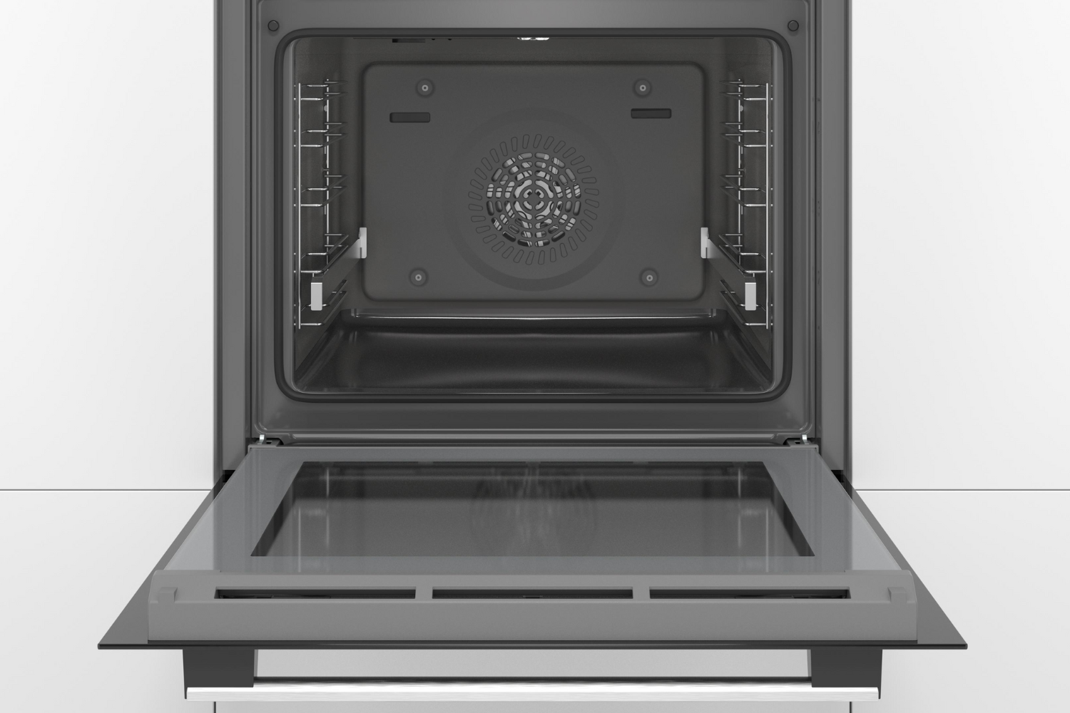 Với dung tích khoang lò lên tới 71 lít, Bosch HBG5575S0A là lựa chọn lý tưởng cho các gia đình 4-6 người