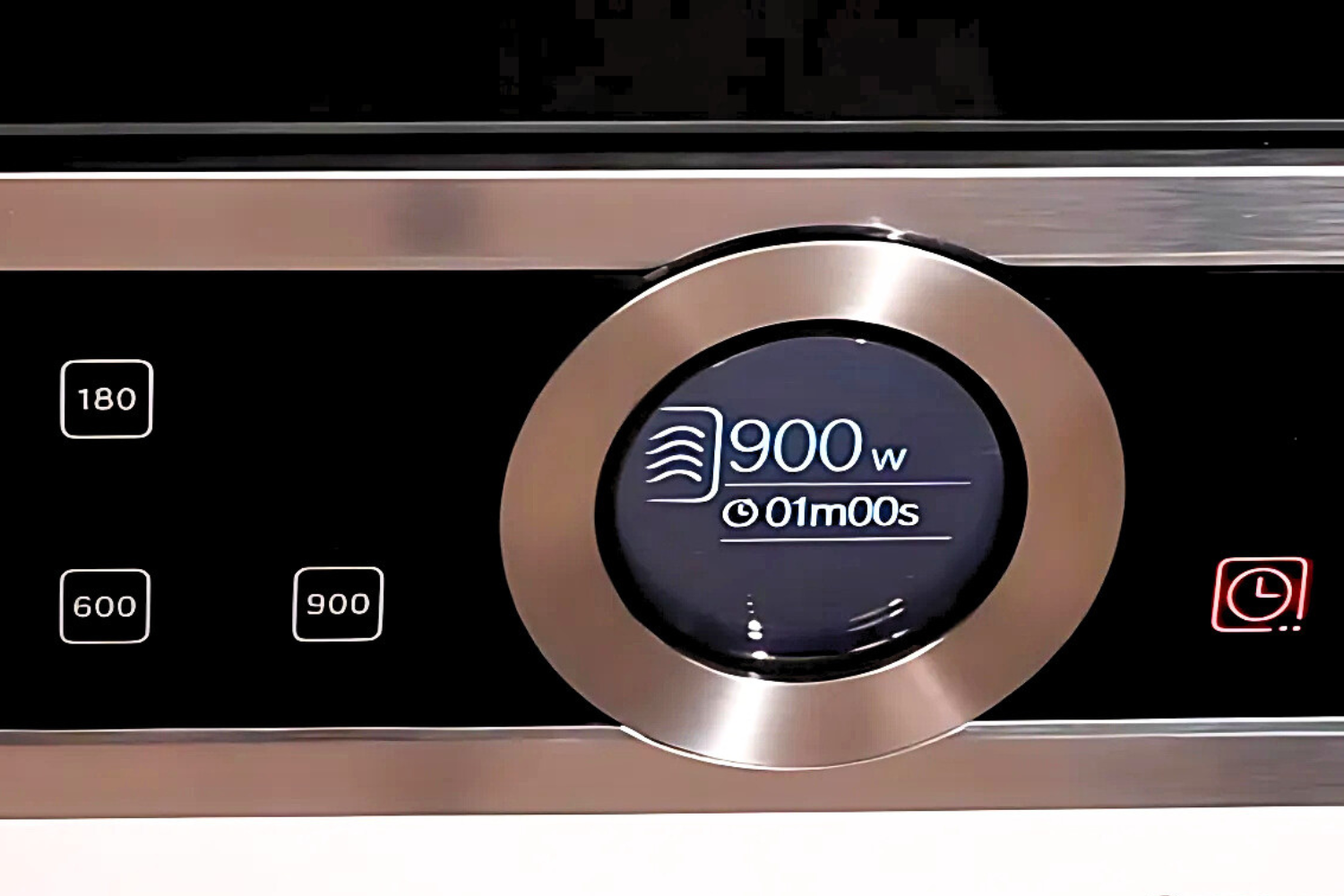 Lò vi sóng Bosch BFL634GS1B tích hợp các công nghệ điều khiển tiên tiến