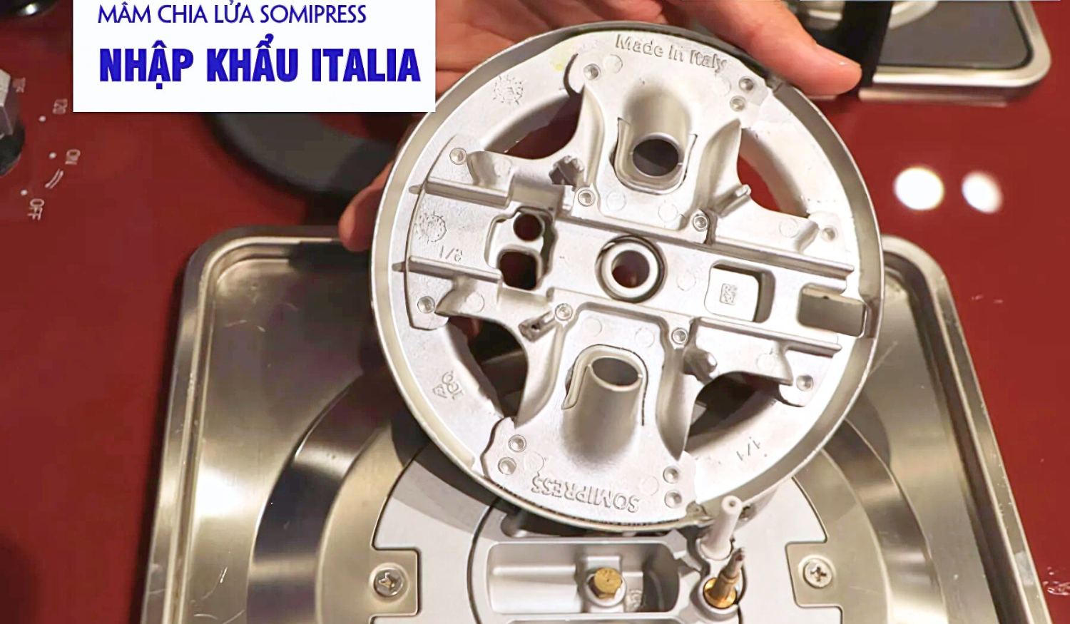 Bếp gas Malloca AS 930R sở hữu mâm chia lửa Somipress 3 vòng lửa, nhập khẩu trực tiếp từ Ý