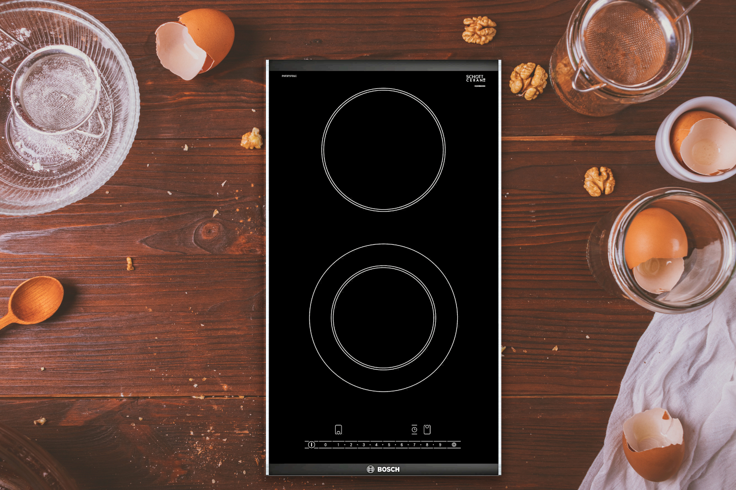 Bếp hồng ngoại Bosch PKF375FB1E Serie 6 nổi bật với thiết kế Domino nhỏ gọn