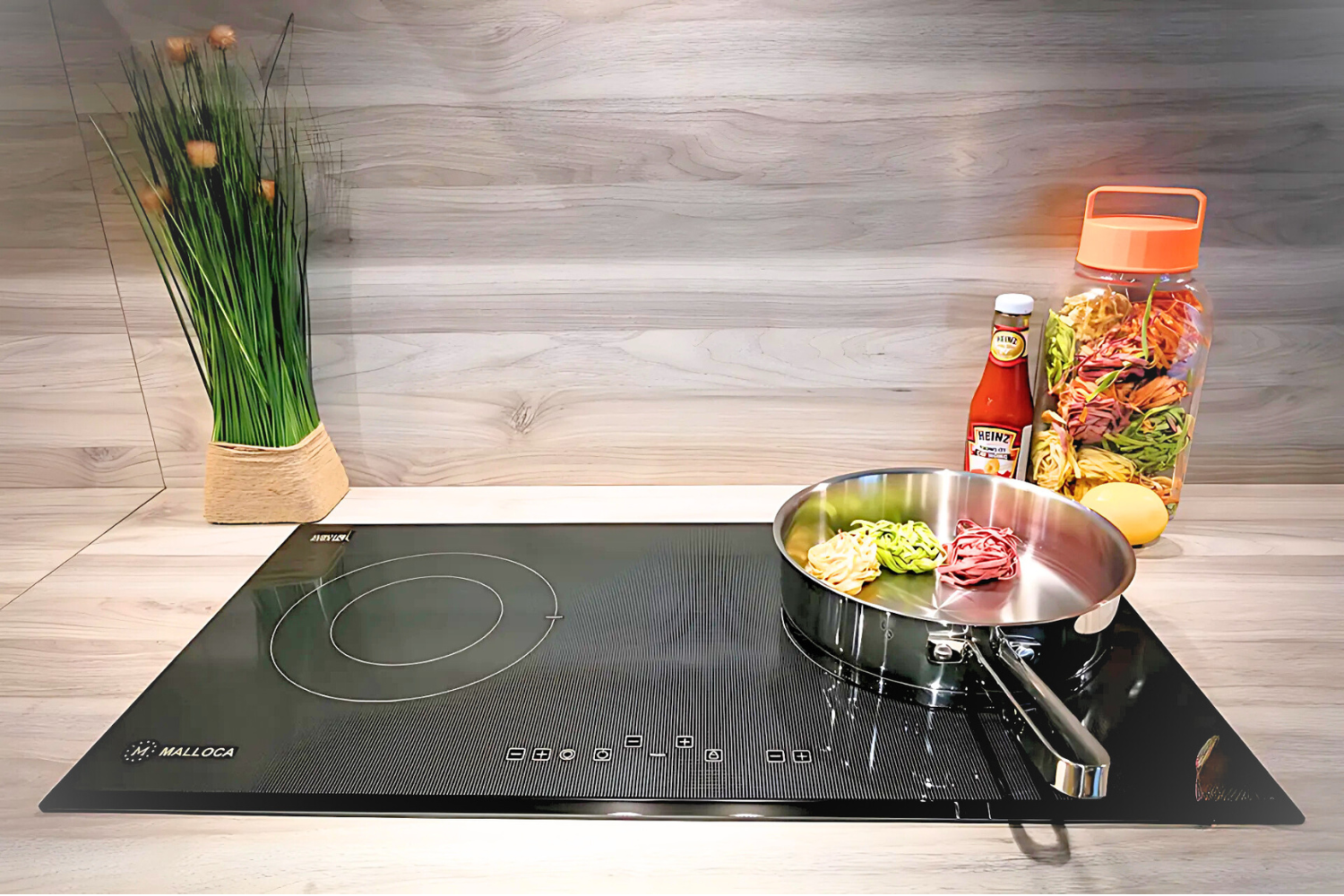 Bếp điện từ Malloca MH-02IR D được thiết kế theo kiểu dáng lắp âm bàn