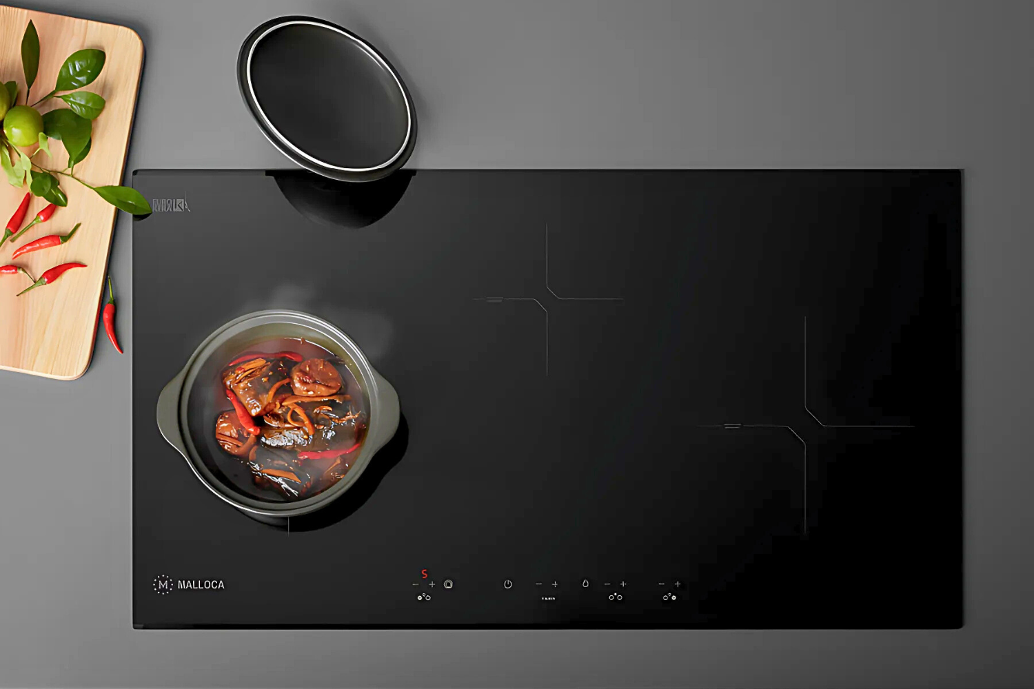 bếp điện từ Malloca MH-03IR N đã chinh phục người dùng bởi vẻ ngoài hiện đại và tinh tế