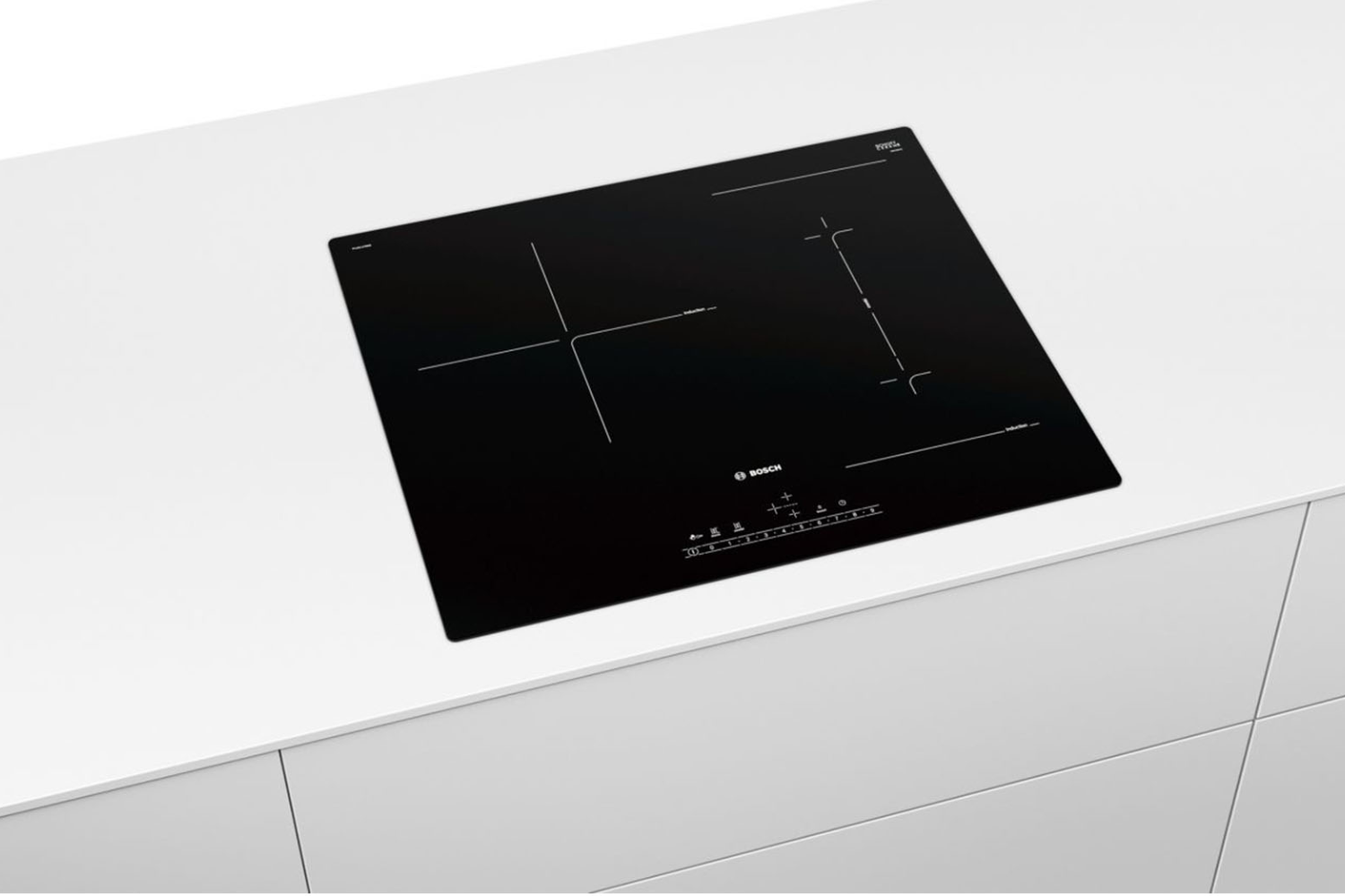 Bề mặt bếp được trang bị kính Schott Ceran, sản xuất tại Đức