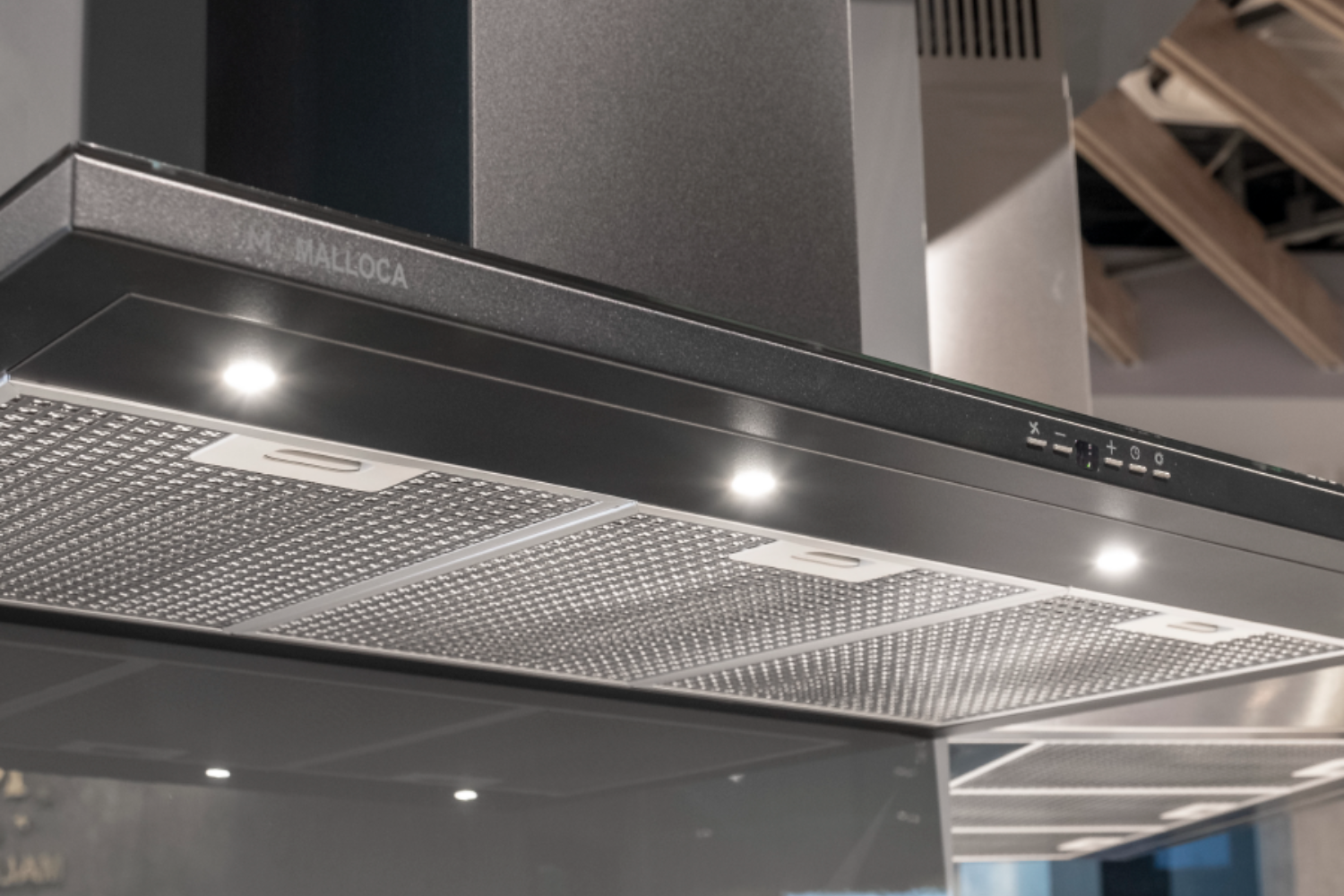 Máy hút mùi áp tường Malloca SLIM K1522