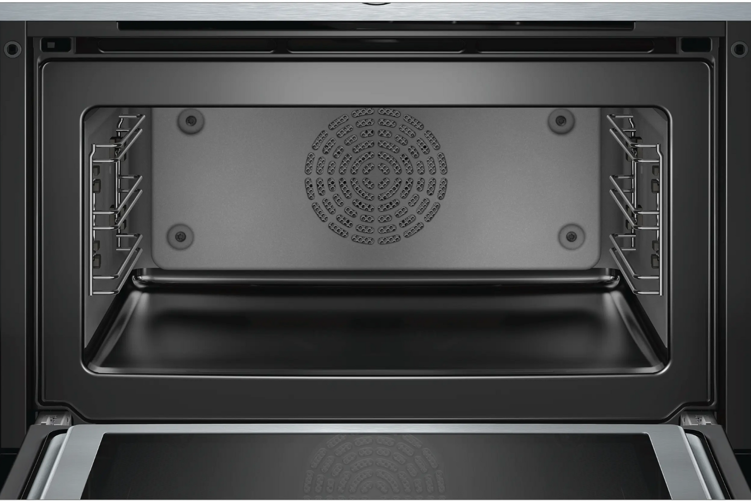 Lò nướng Bosch CMG656BS6B là lựa chọn lý tưởng cho các gia đình tiêu chuẩn 4 thành viên