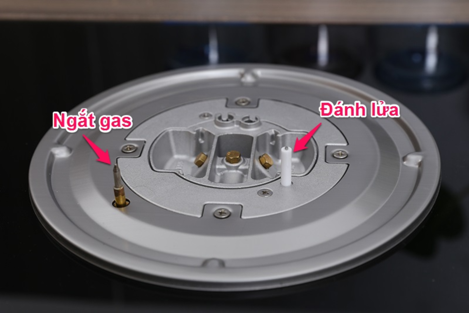 Bếp gas đôi&nbsp;Malloca GHG 732A NEW được tích hợp tính năng ngắt gas tự động thông minh