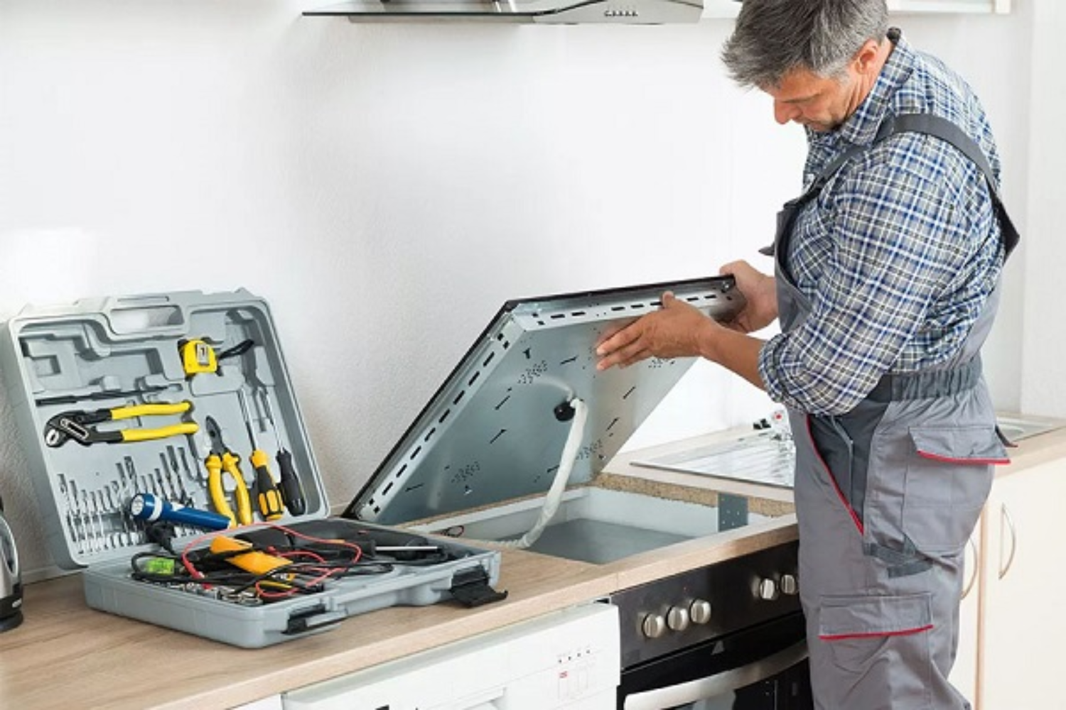 Cần xác định trước không gian và khu vực lắp đặt bếp