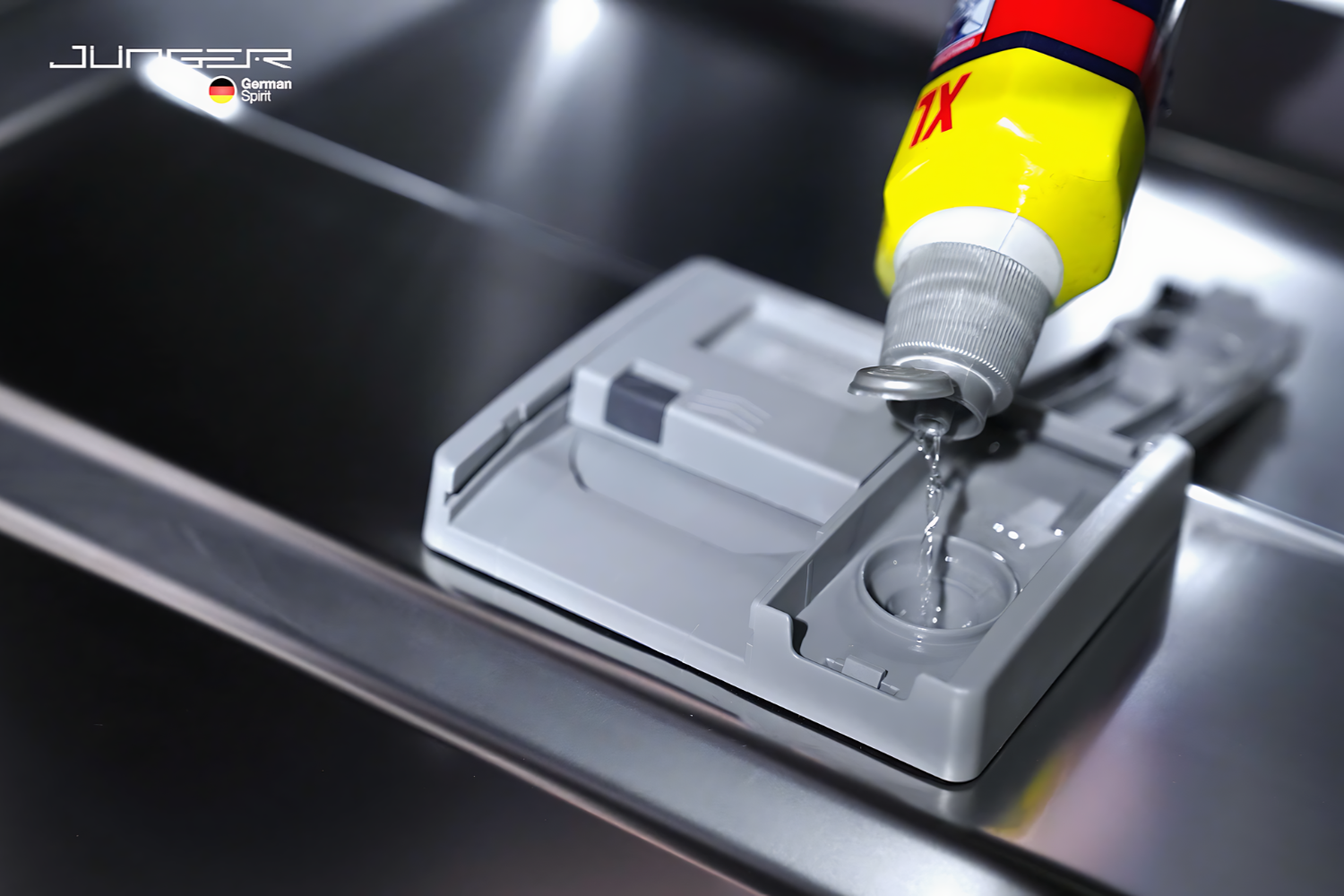 Bước 2: Thêm chất trợ rửa