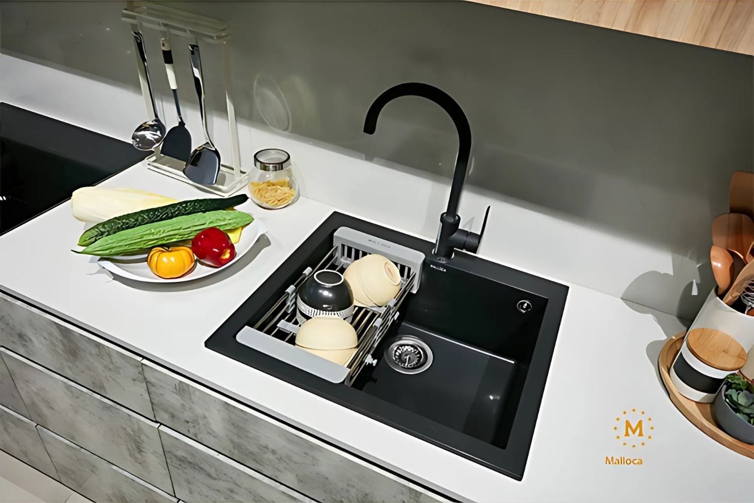 Chậu rửa bát Malloca hình vuông