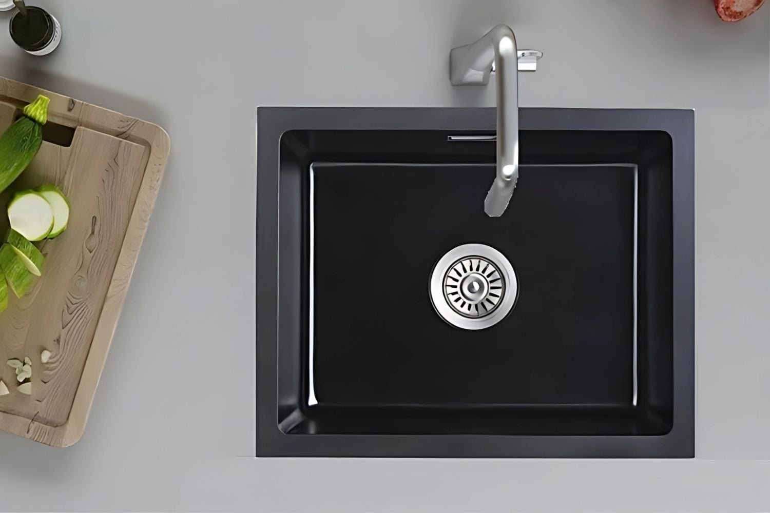 Hafele Essence HS22-GEN1S60S 577.25.300 có lòng chậu sâu chống văng hiệu quả