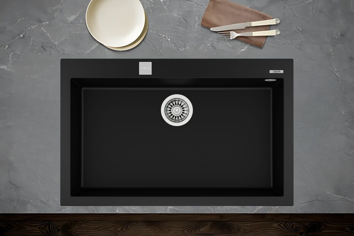 Chất liệu thạch anh cao cấp, kháng khuẩn và tie UV hiệu quả