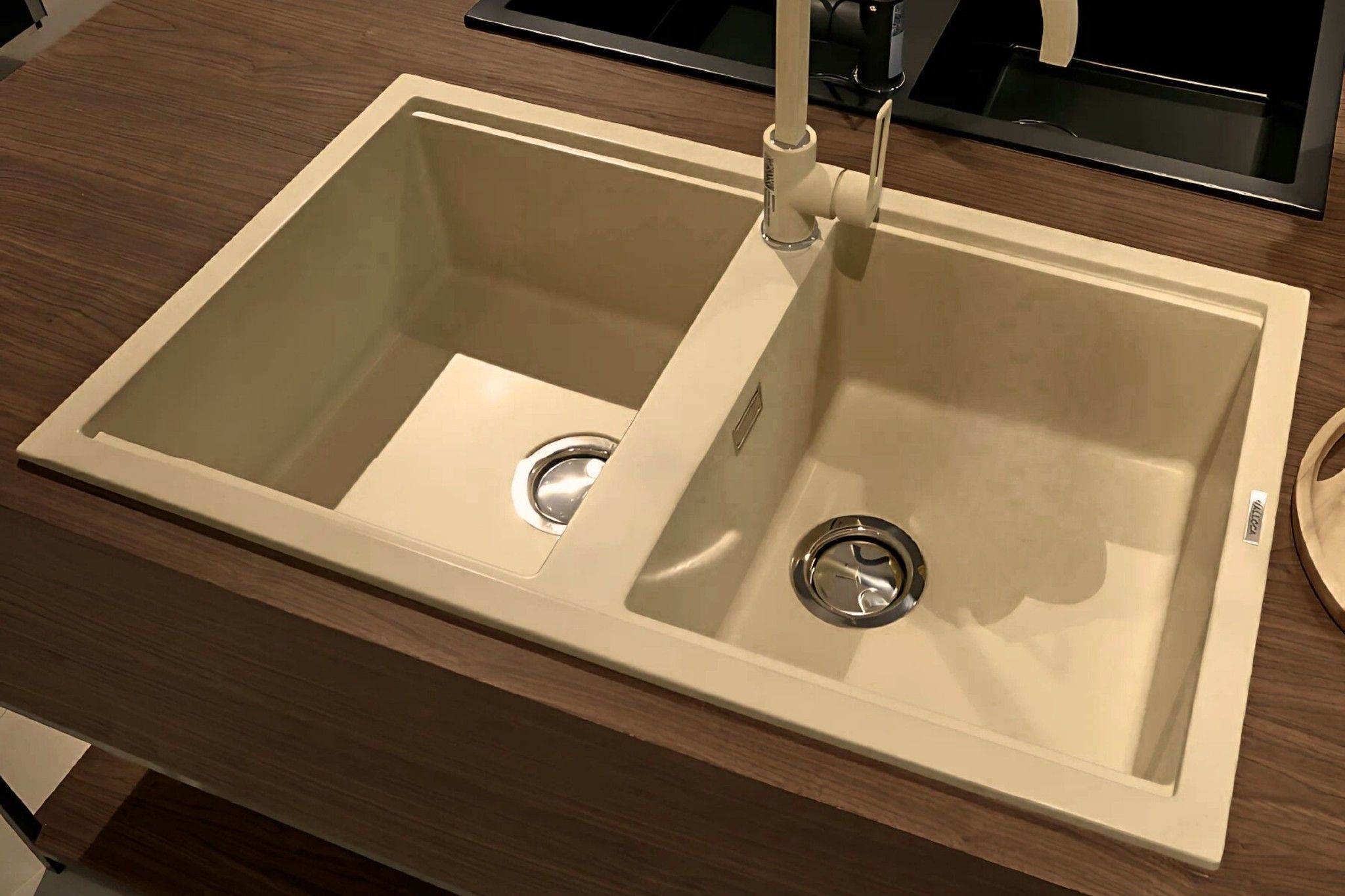 Kích thước 2 hố rửa lý tưởng, phù hợp với nhiều không gian