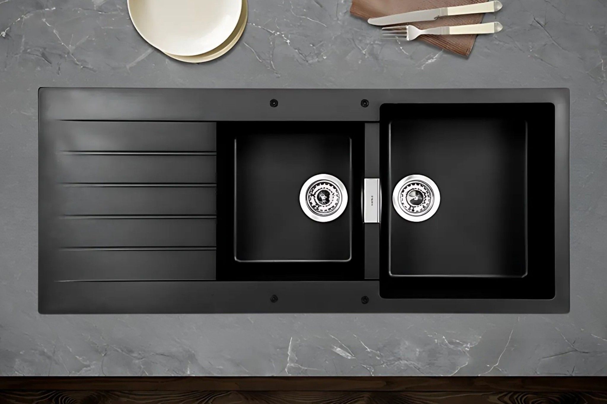 Với chất liệu đá Granstone cao cấp kết hợp với thạch anh siêu mịn