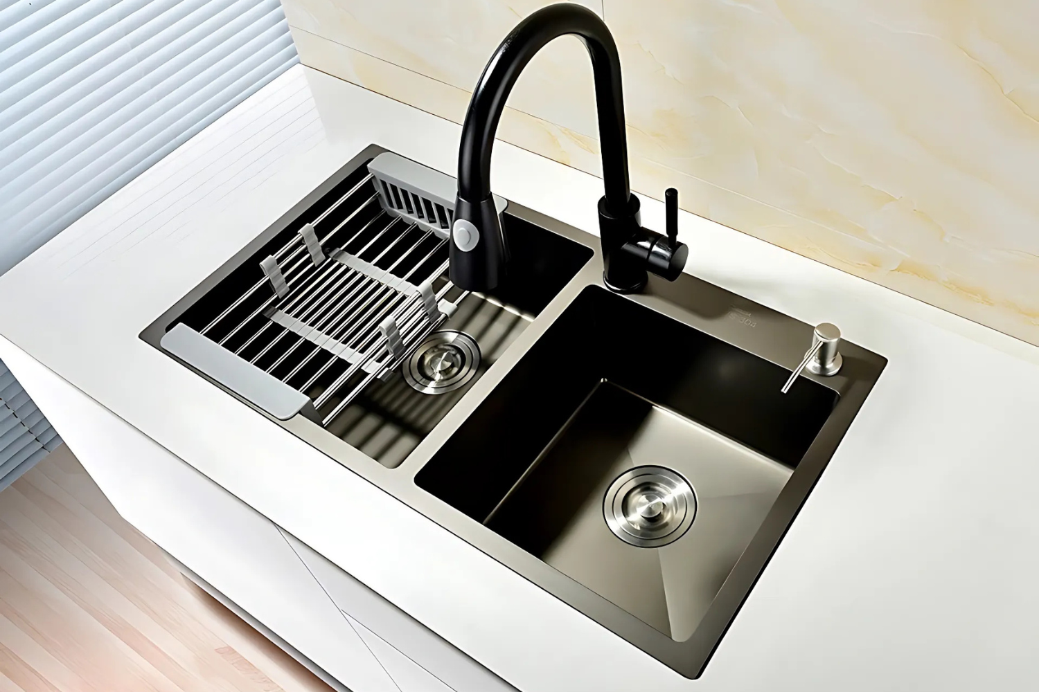 Chậu rửa bát 2 hố đôi là gì? Cấu tạo chi tiết và phụ kiện kèm theo