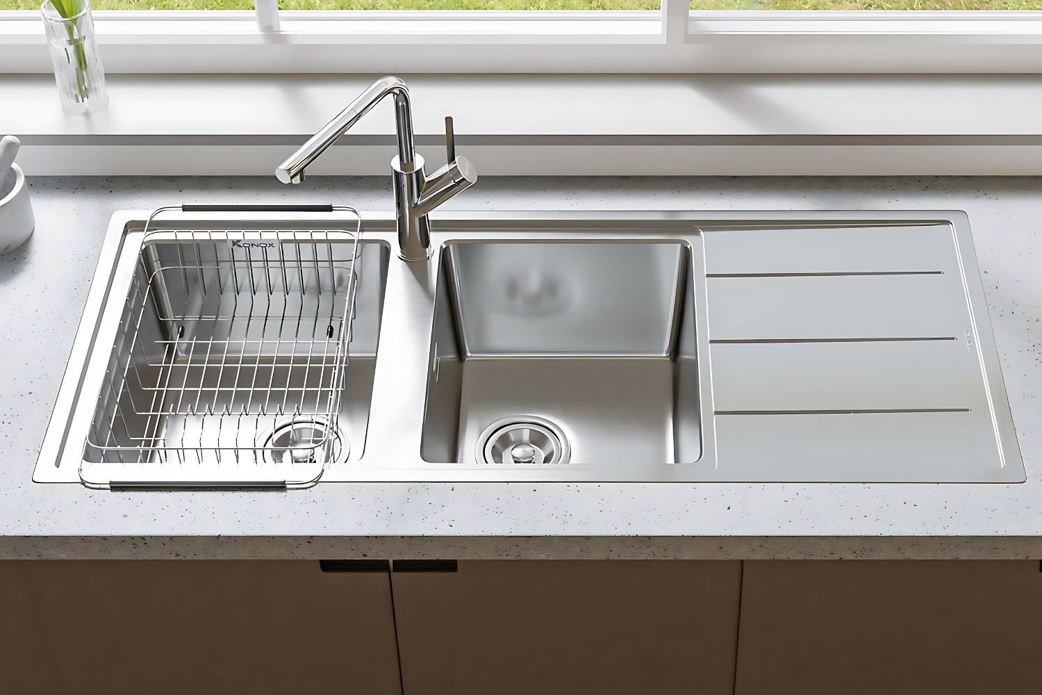 Chậu rửa bát inox có bàn chờ có thể đảo chiều, tuỳ theo model