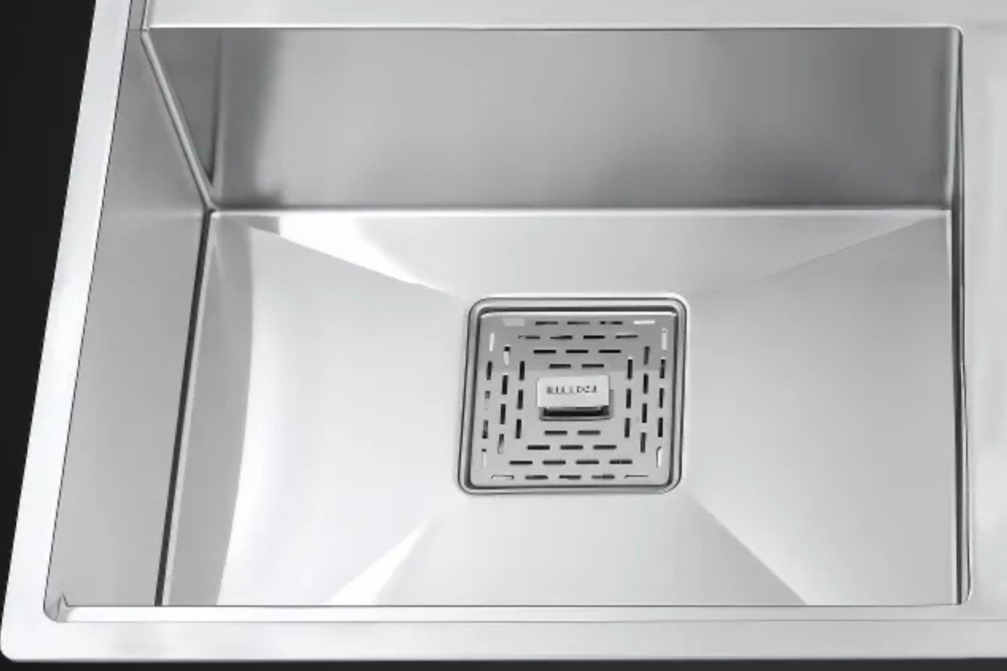 Malloca MS 6304 ST tích hợp khả năng chống ồn, kháng khuẩn