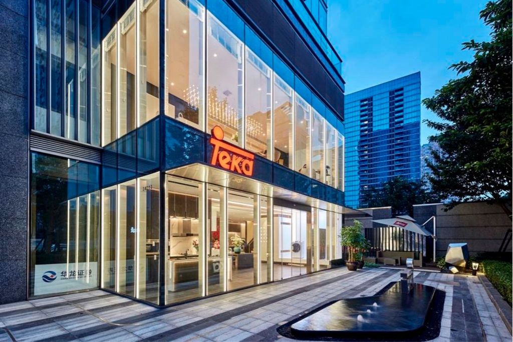 Máy hút mùi Teka xuất xứ từ Châu Âu