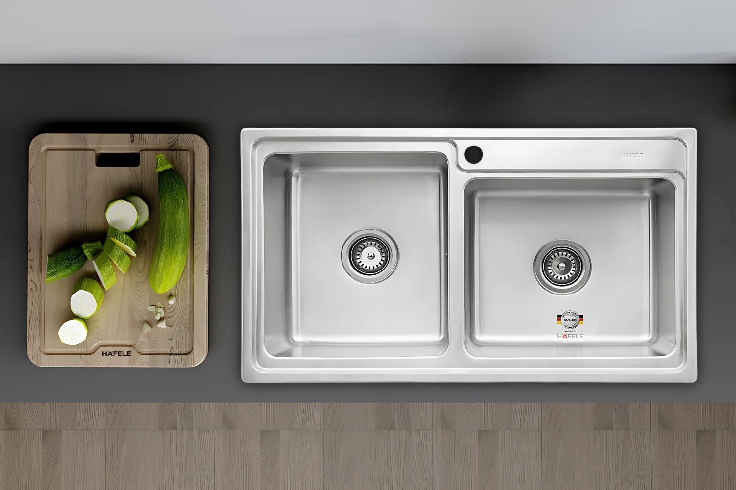 Thiết kế lắp nổi trên mặt đá sang trọng