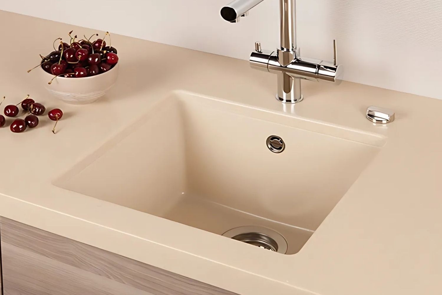 Hafele HS19-GEN1S60 570.35.430 thiết kế lắp âm/lắp nổi linh hoạt